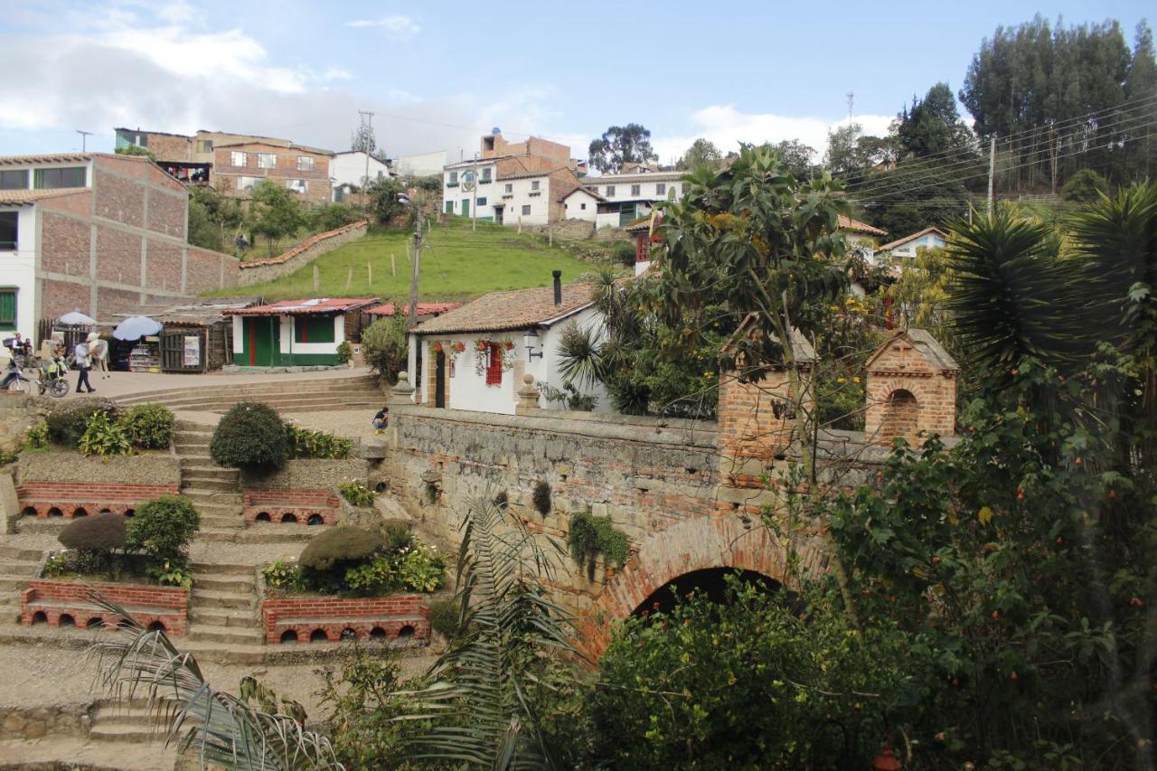 Hotel Calicanto Real Cafe Museo Monguí Eksteriør billede